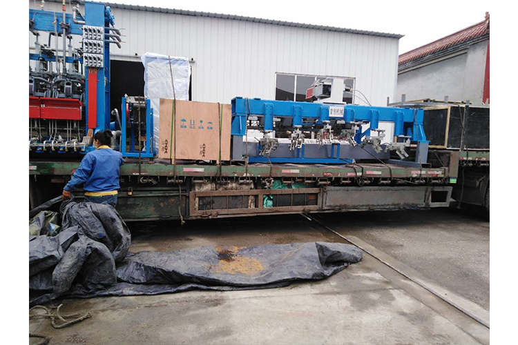 行列機，供料機發(fā)貨