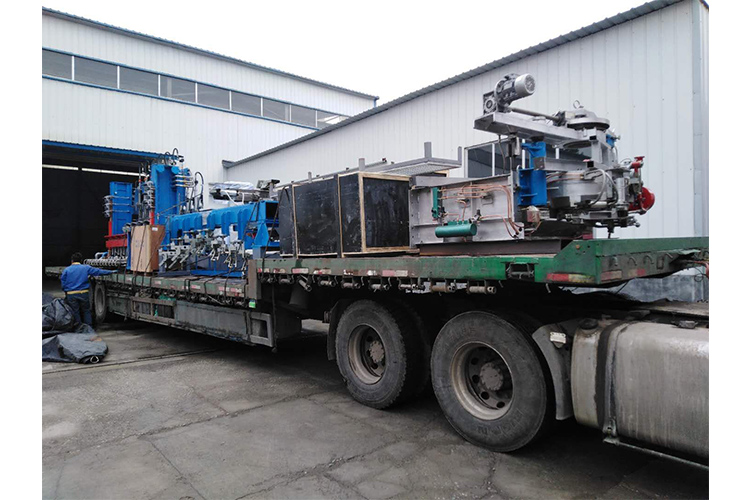 行列機，供料機發(fā)貨